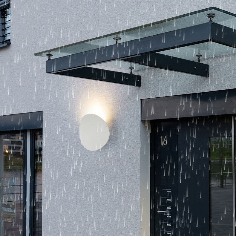 مصباح حائطي دائري بسيط مزود بإضاءة LED للاستخدام الداخلي والخارجي 