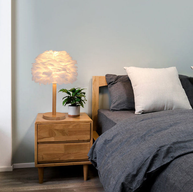 Modern Creative Feather Decorative Solid Wood 1-Light Table Lamp