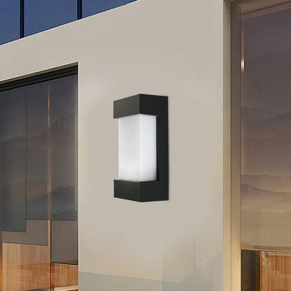 مصباح حائط LED خارجي مقاوم للماء مصنوع من الأكريليك بتصميم مربع بسيط وحديث 