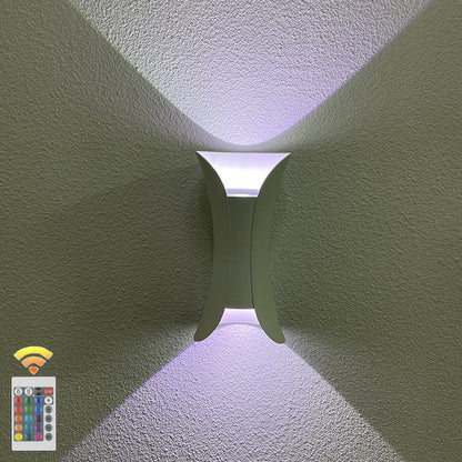 مصباح حائط LED مستطيل الشكل من الألومنيوم المقاوم للماء بتصميم عصري بسيط للفناء الخارجي 