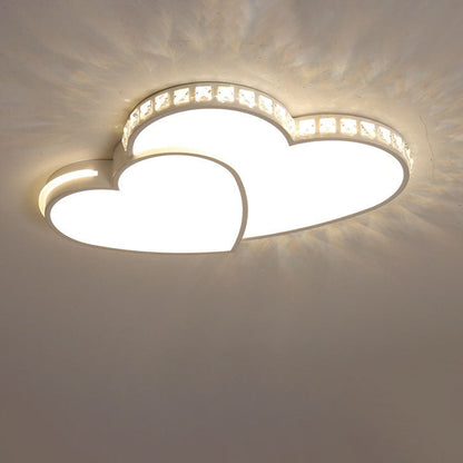 現代的なシンプルさ、クリスタルエッジのアクリル製ハート型LEDフラッシュマウントシーリングライト（寝室用） 