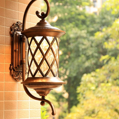 European-style Retro Pineapple Pattern Aluminum Glass Waterproof LED Outdoor Wall Sconce Lamp