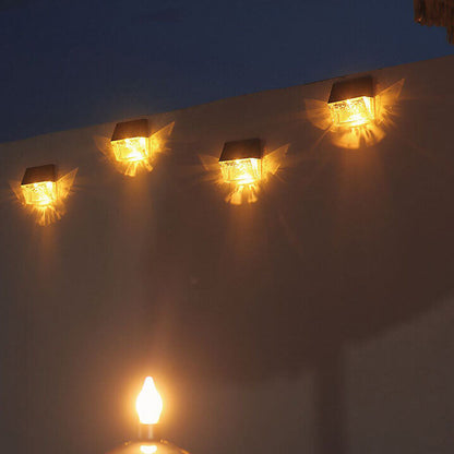 مصباح حائط LED يعمل بالطاقة الشمسية على شكل فراشة لتزيين سياج الفناء الخارجي 