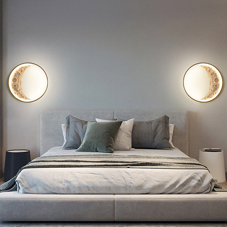 مصباح حائط LED دائري معدني من الراتنج بتصميم آرت ديكو عصري لغرفة النوم 