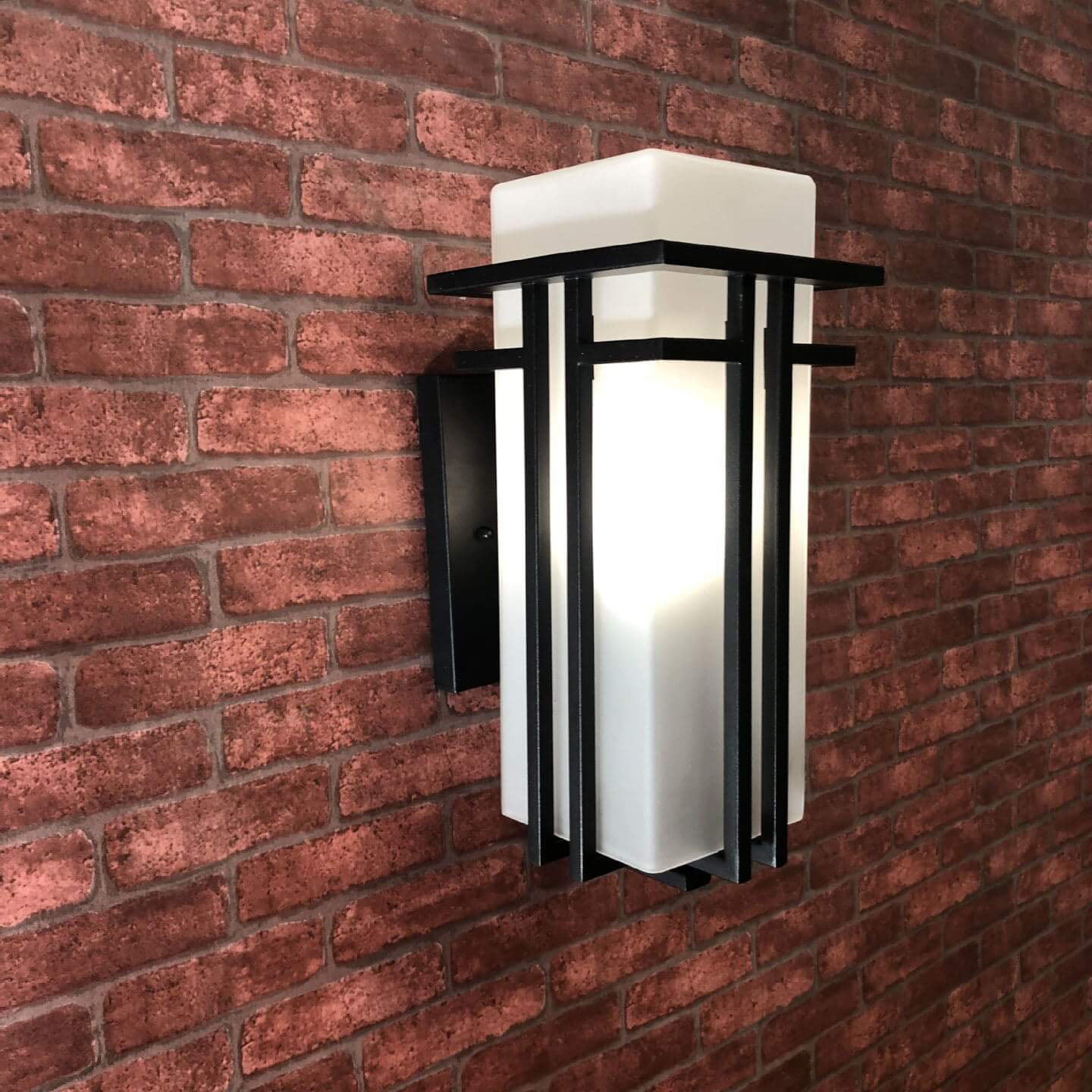 Chinese Vintage Rectangular Glass Lampshade 1-Light Outdoor Wall Sconce Lamp