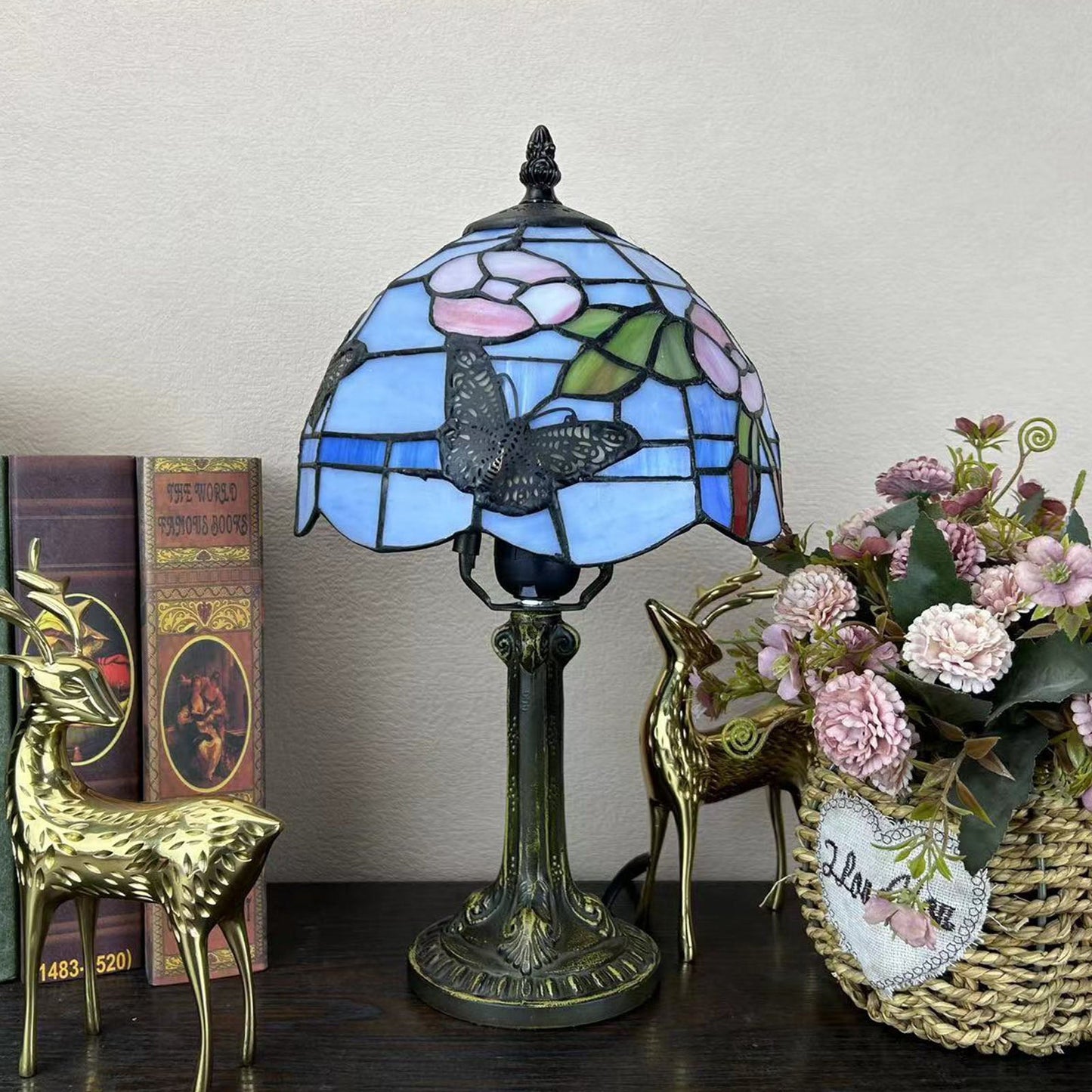 Traditional Tiffany Alloy Glass Dome Flower 1-Light Table Lamp For Bedside