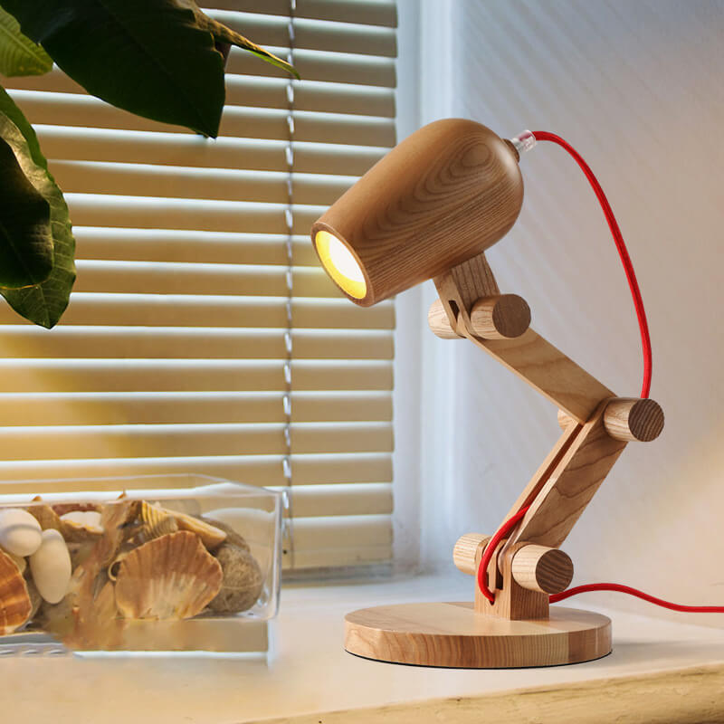 Nordic Creative Wooden Robot 1-Light Table Lamp