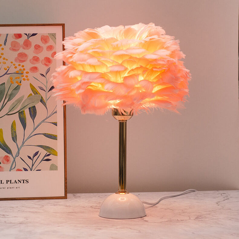 Modern Light Luxury Feather Round Shade Gold Pole 1-Light Table Lamp