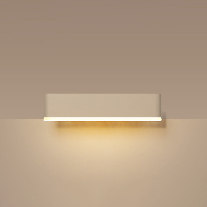 مصباح حائط LED من الحديد المكعب الأكريليكي بتصميم عصري بسيط لغرفة النوم 
