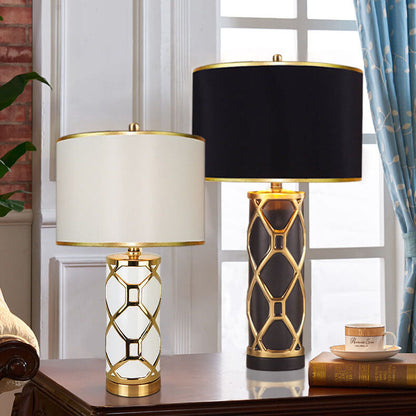 Nordic Light Luxury Ceramic 1-Light Table Lamp