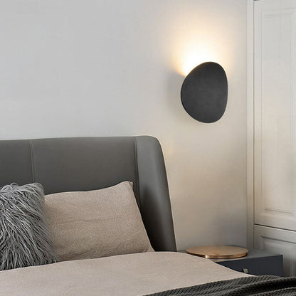 مصباح حائطي دائري بسيط مزود بإضاءة LED للاستخدام الداخلي والخارجي 