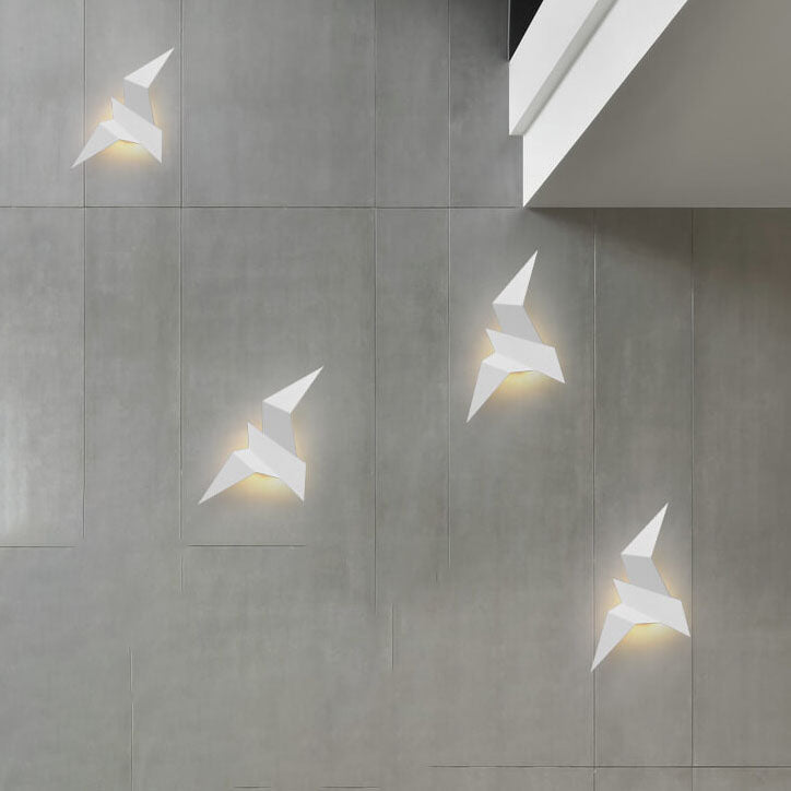 Modern Creative Flying Bird Metal 1-Light LED Wall Sconce Lamps