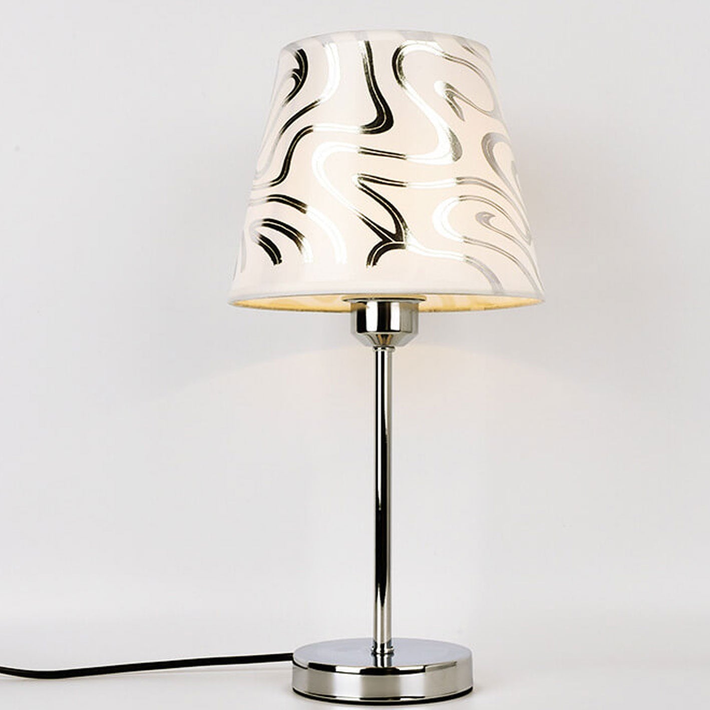 European Retro Fabric 1-Light Table Lamp