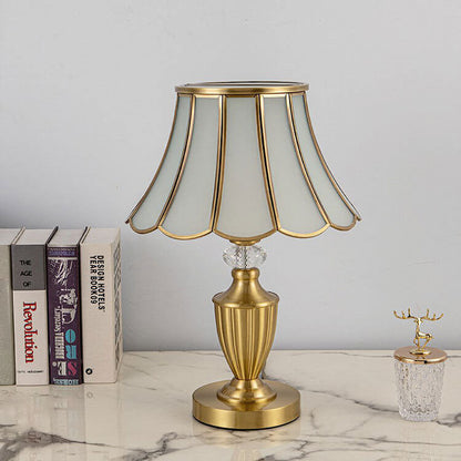 Chinese Vintage Brass Water Pattern Glass Dome 1-Light Table Lamp