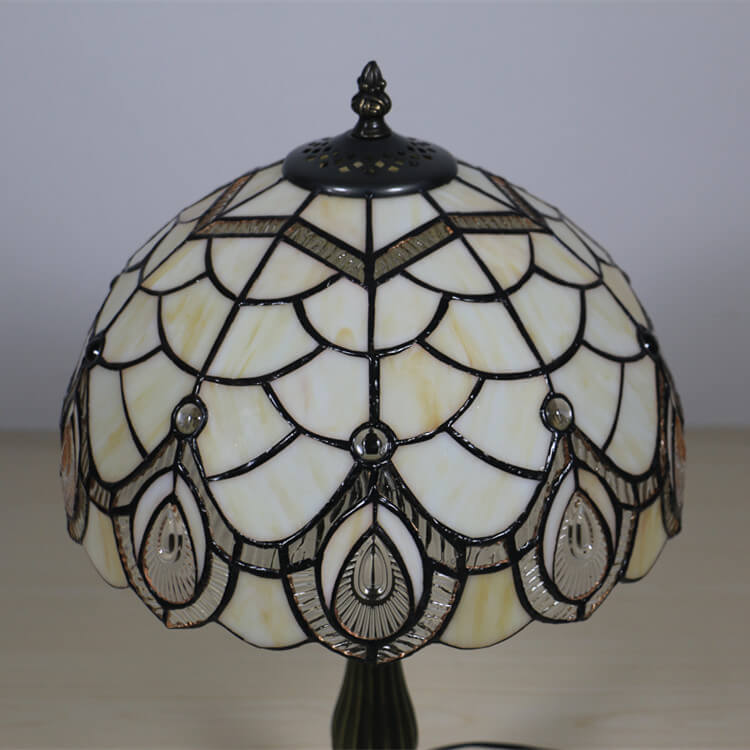 Tiffany Retro Lotus Resin Base Stained Glass 1-Light Table Lamp