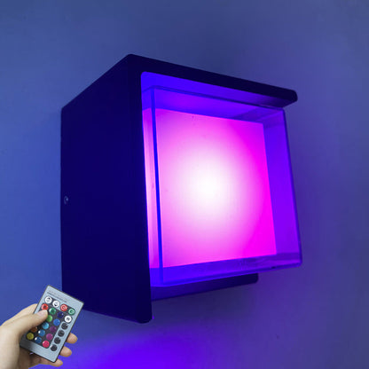 مصباح حائط LED ذكي خارجي معتم من الألومنيوم مع تطبيق 