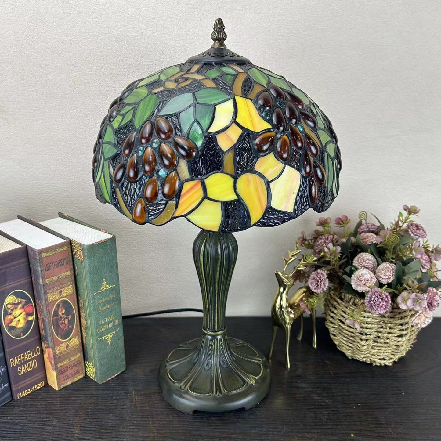 Traditional Tiffany Metal Glass Dome Grape Flower Dragonfly Butterfly 1-Light Table Lamp For Bedside