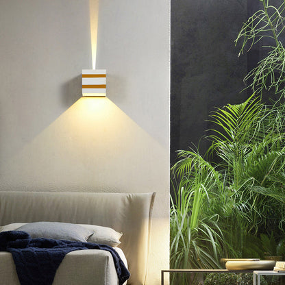 Outdoor Minimalist Square Cube Aluminum Waterproof LED Wall Sconce Lamp