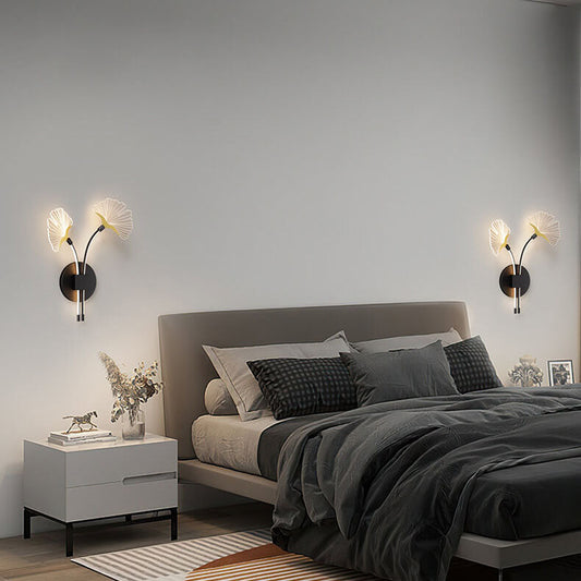 مصباح حائط LED بتصميم عصري بسيط مصنوع من الحديد على شكل ورقة الجنكة مصنوع من الأكريليك 