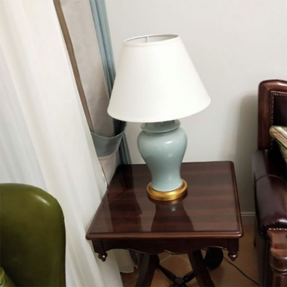 Traditional Chinese Fabric Shade Ceramic Vase Base 1-Light Table Lamp For Study