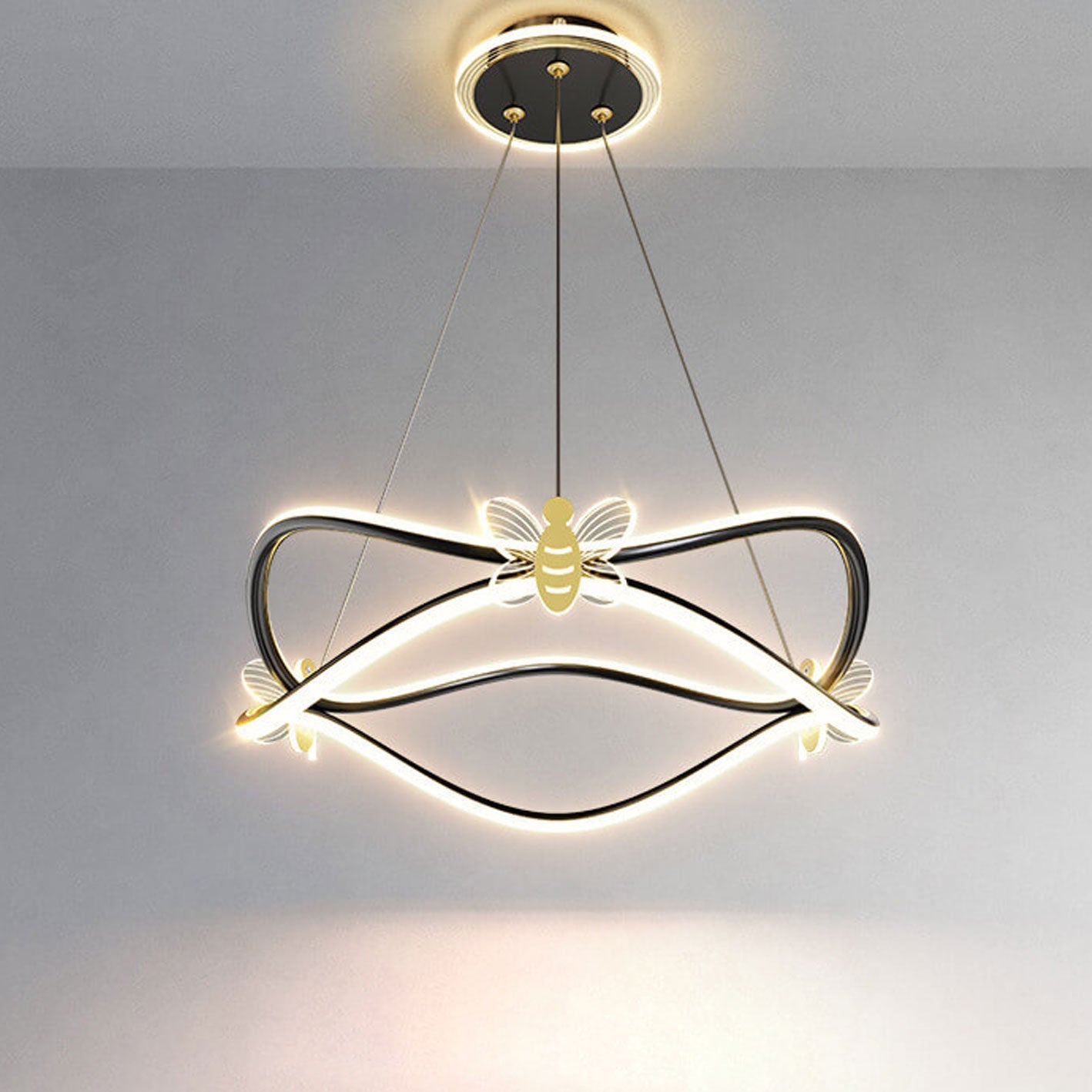ثريا جزيرة LED بإضاءة 3/4 ضوء مصنوعة من الحديد المموج بتصميم عصري بسيط 