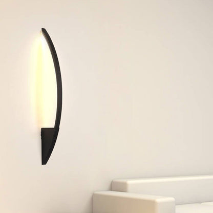 مصباح حائط LED من الحديد الأكريليكي بتصميم قوسي بسيط على الطراز الاسكندنافي 