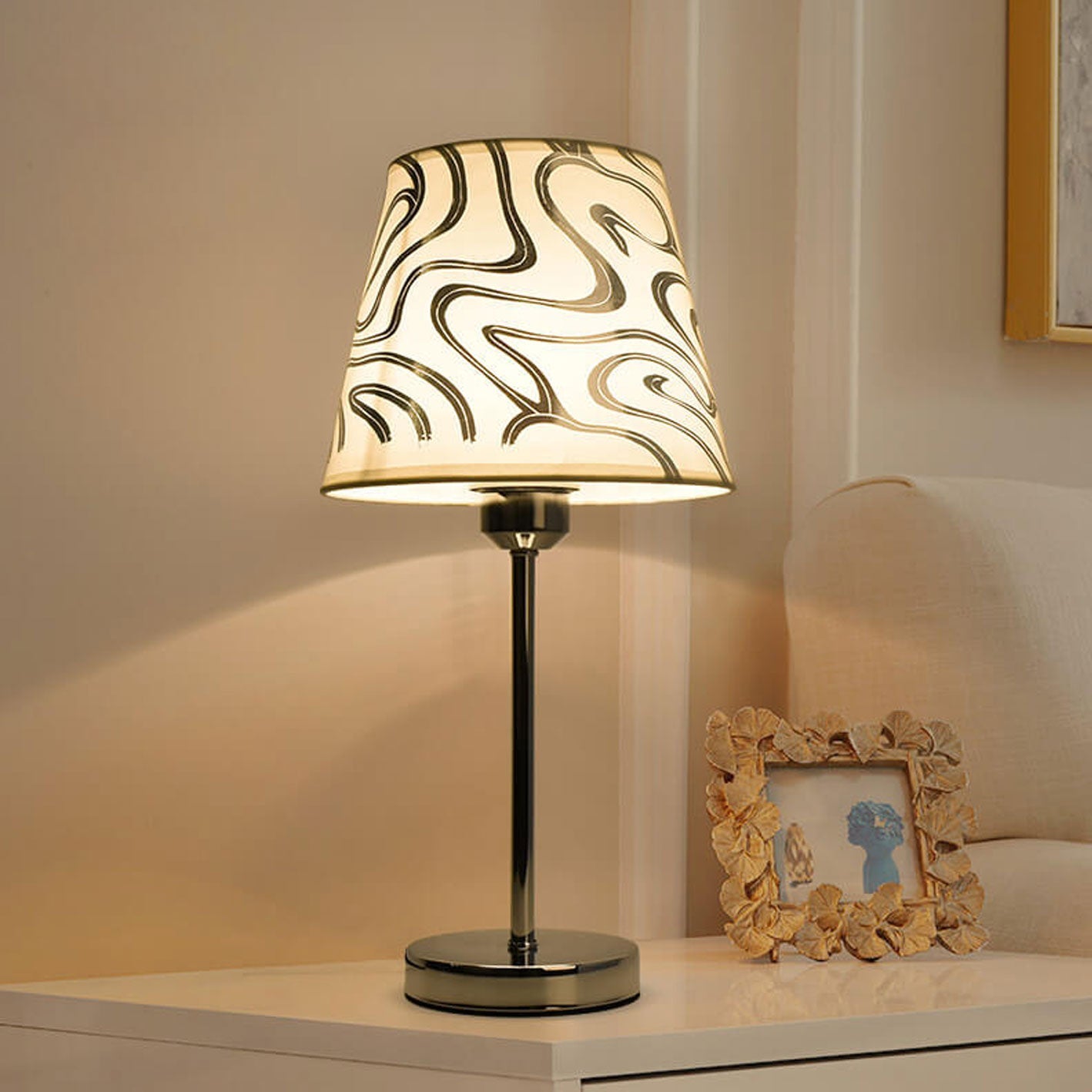 European Retro Fabric 1-Light Table Lamp
