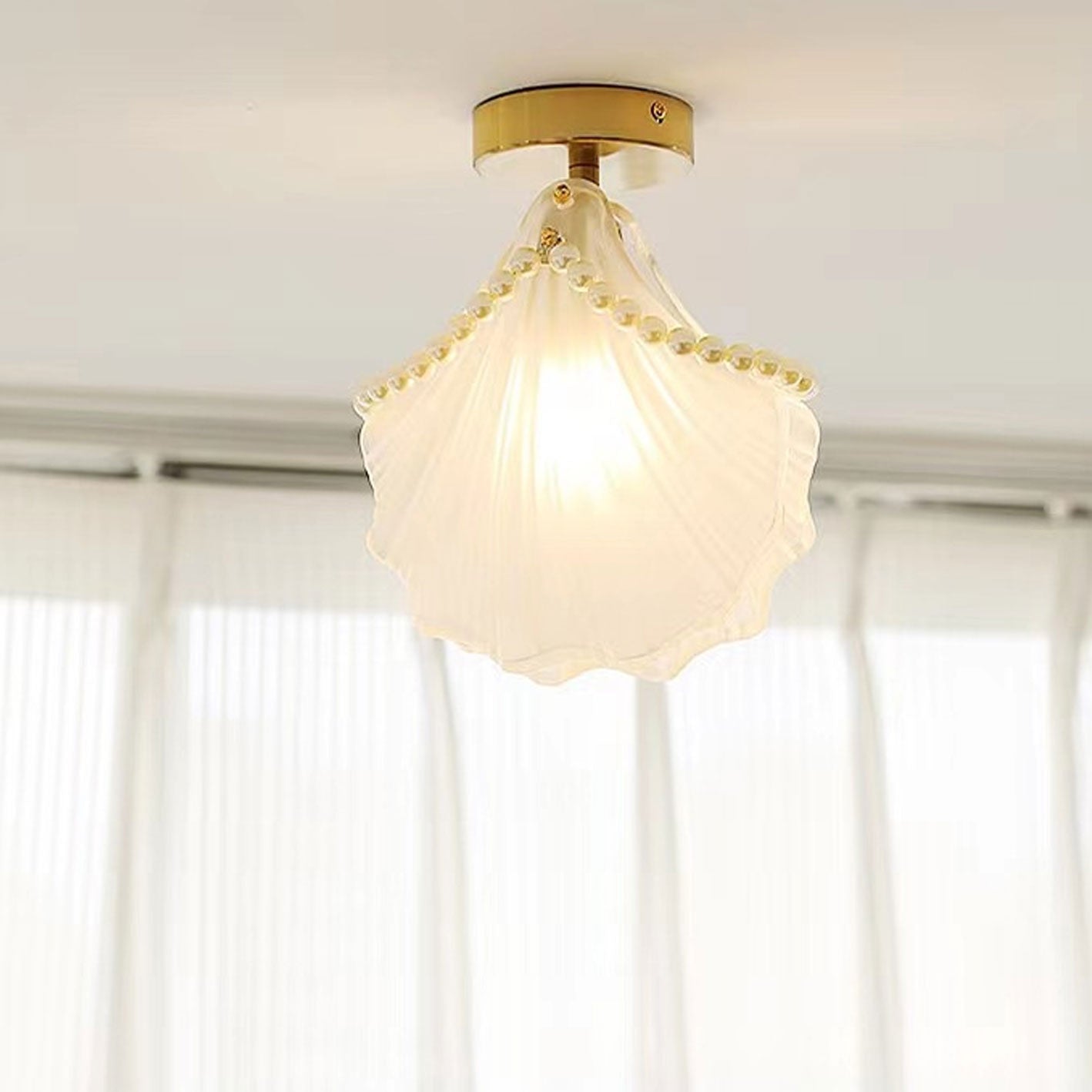 French Light Luxury Petal Pearl Glass 1-Light Flush Mount Ceiling Light