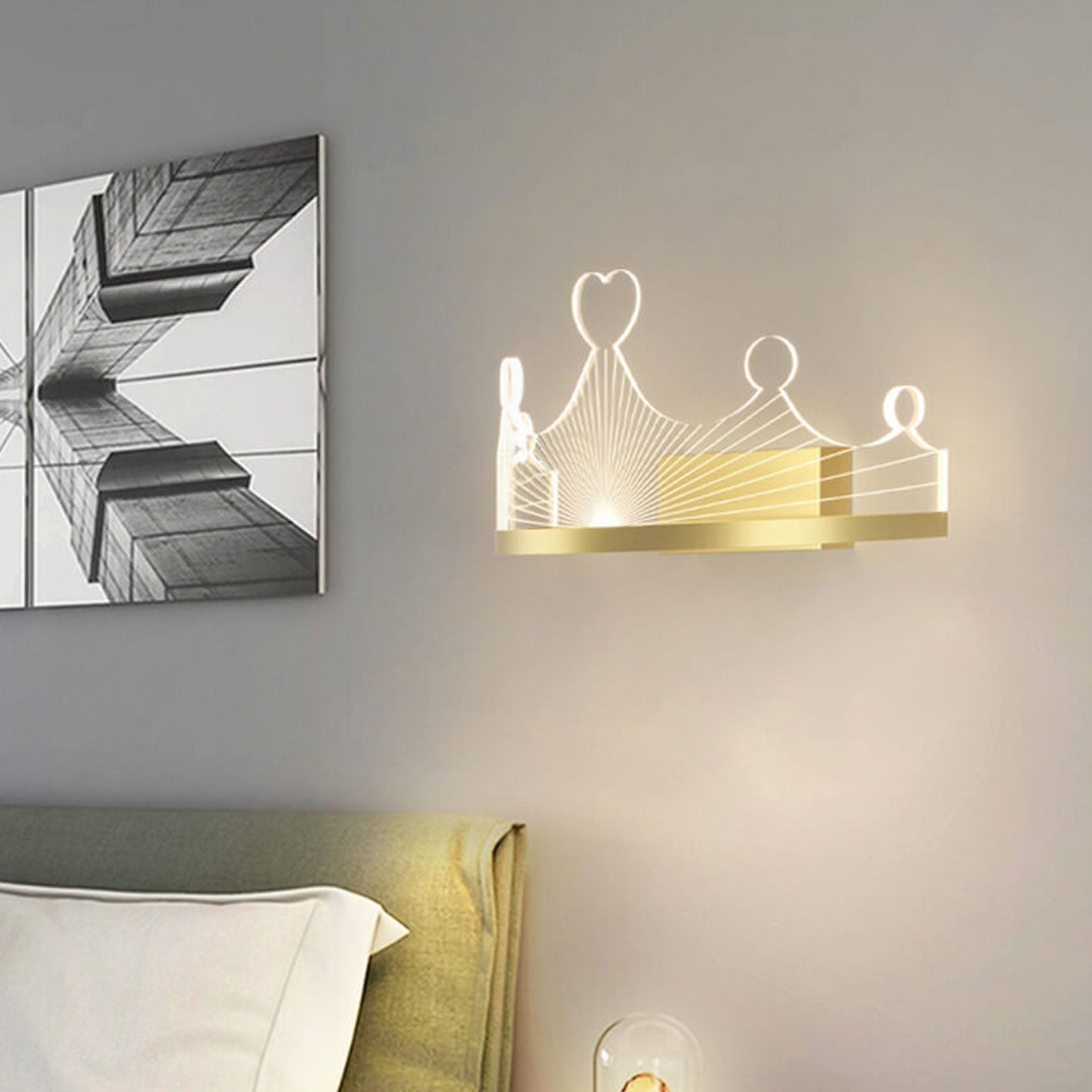 مصباح حائط LED من Nordic Light بتصميم تاج ذهبي فاخر مصنوع من الحديد والأكريليك 
