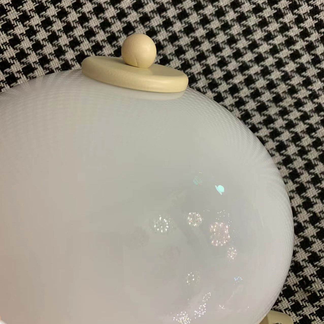 Modern Simplicity Iron Glass Mushroom Round 1-Light Wall Sconce Lamp For Bedside