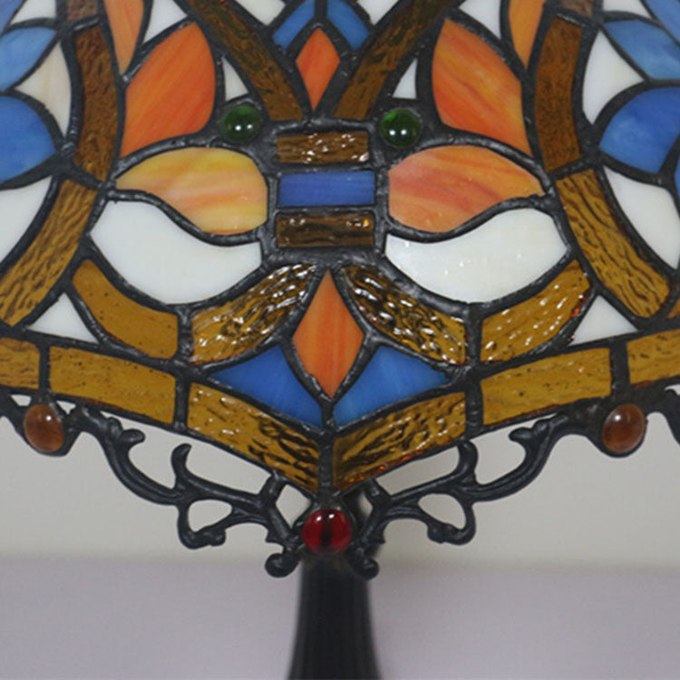 Traditional Tiffany Resin Zinc Alloy Glass Dome Bead 1-Light Table Lamp For Bedside
