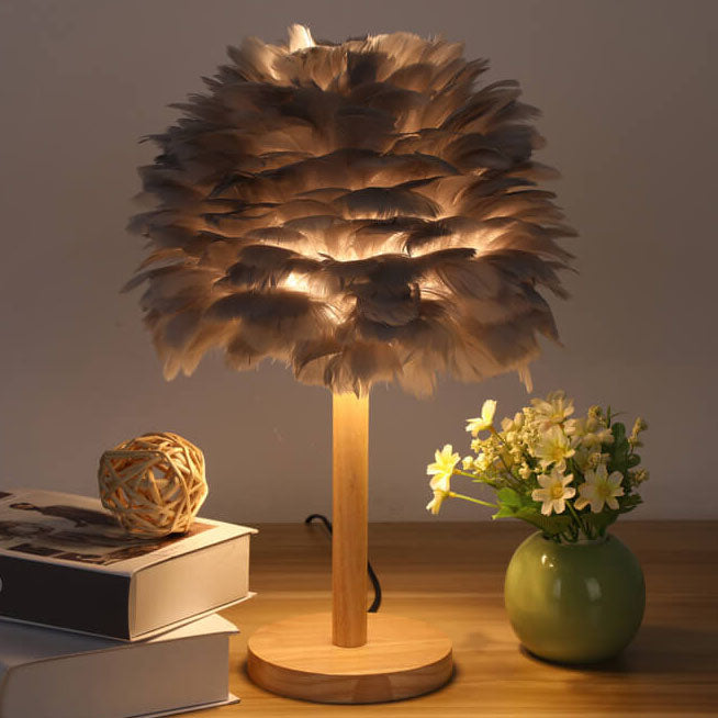 Modern Creative Feather Decorative Solid Wood 1-Light Table Lamp