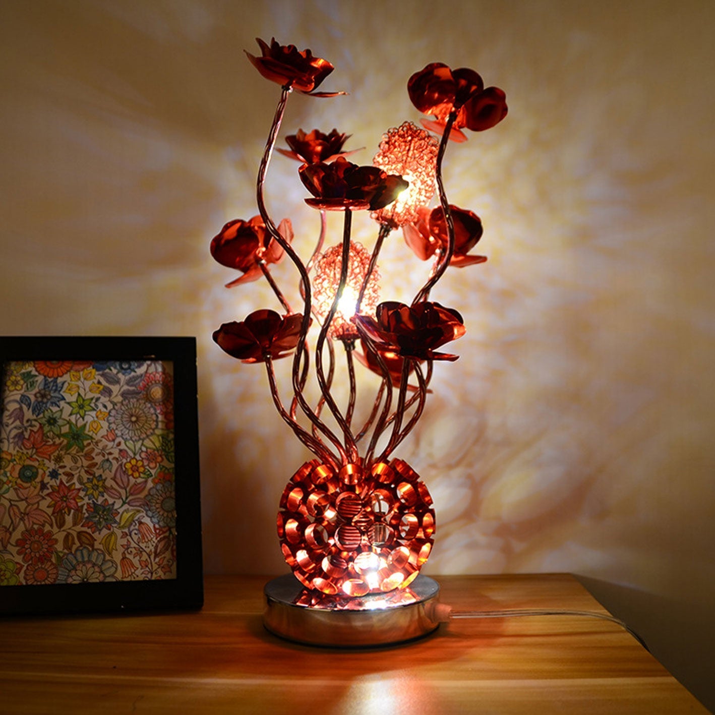 European-style Rose Aluminum LED Table Lamp