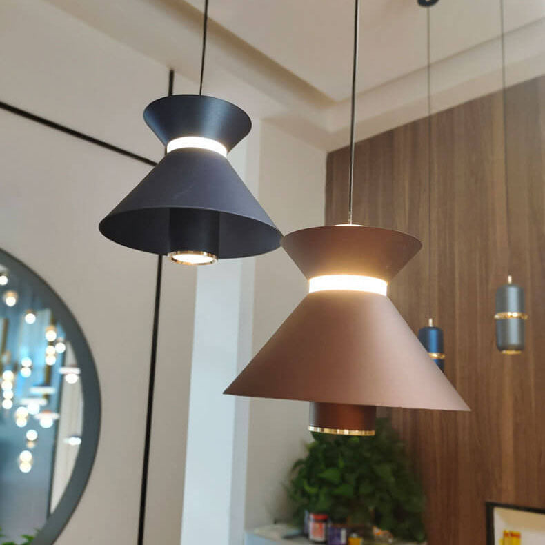 ثريا جزيرة LED من الألومنيوم بلون واحد بتصميم عصري بسيط 