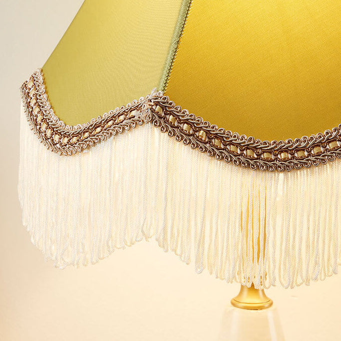 Modern Light Luxury Fabric Fringed Horn 1-Light Table Lamp