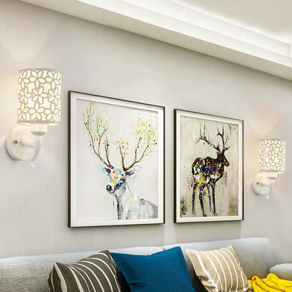 Modern Column Floral Shade 1-Light Wall Sconce Lamp