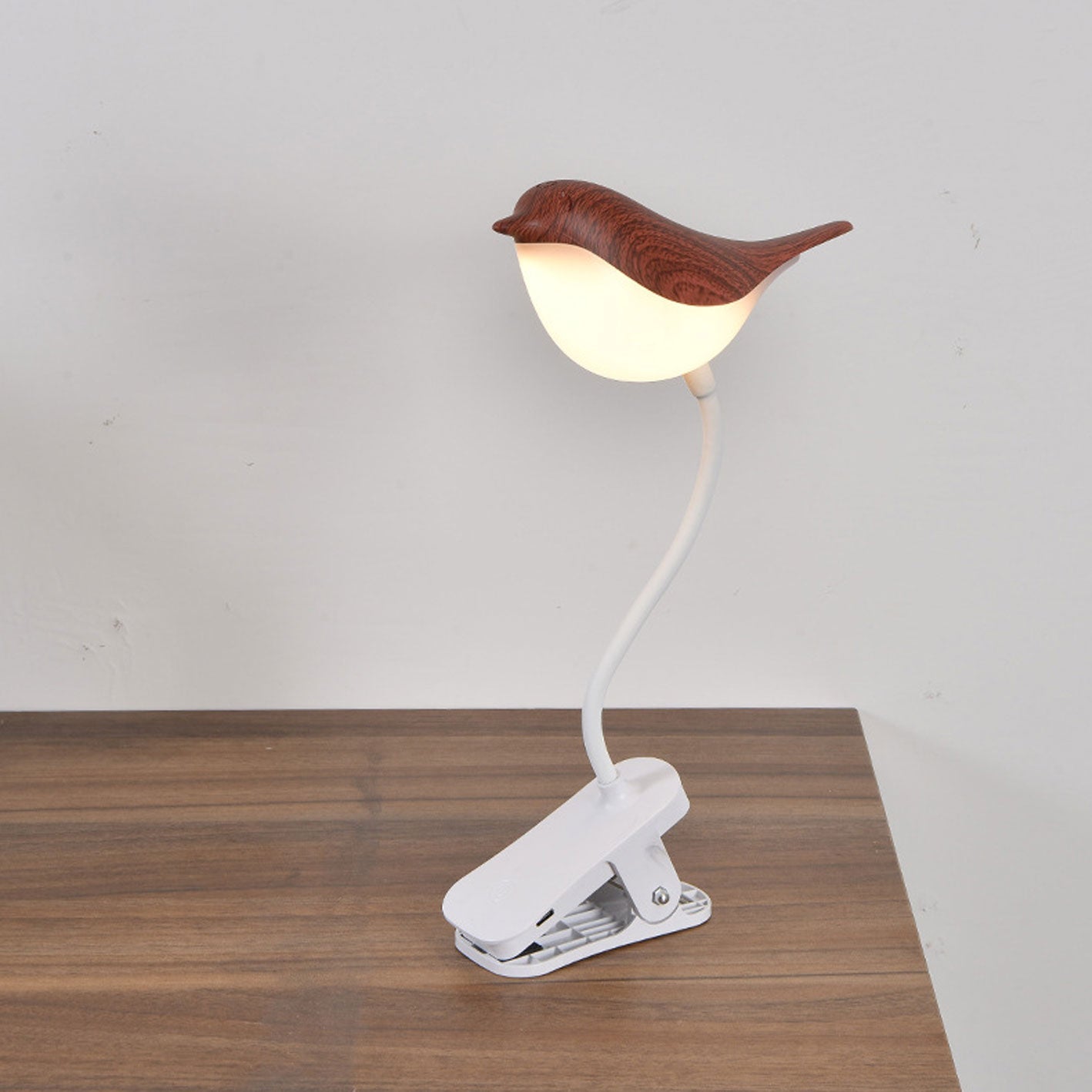 Nordic Creative Bird Clip USB Charging LED Night Light Table Lamp