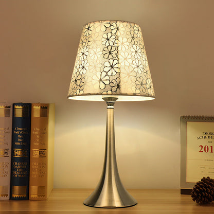 Traditional Farmhouse Iron Fabric Multi-Style 1-Light Table Lamp