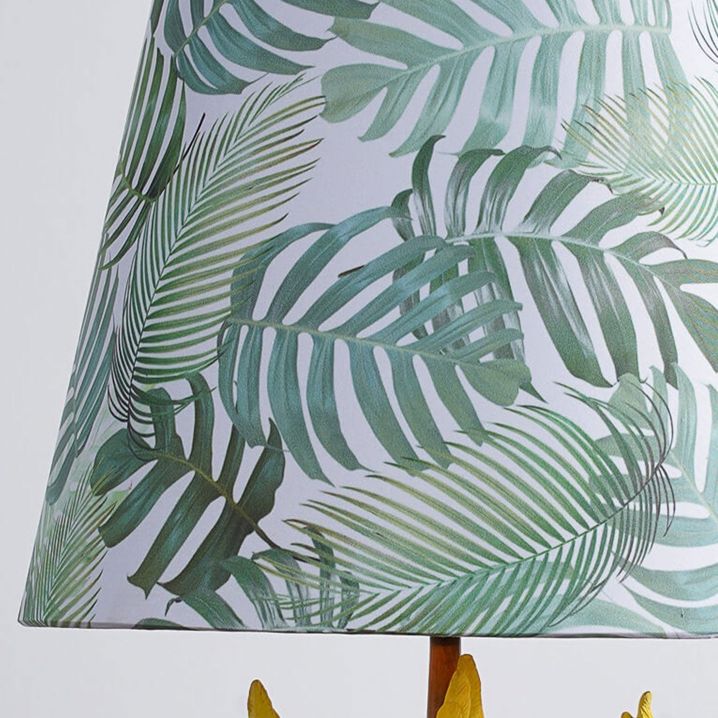 Nordic Leaf Fabric Resin Bird Design 1-Light Table Lamp