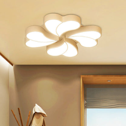 Modern Creative Clover Acrylic LED Flush Mount Ceiling Light