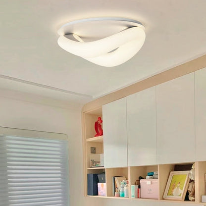 مصباح سقف LED بتصميم عصري بسيط من البولي إيثيلين المموج ذو حلقة مثبتة في السقف لغرفة النوم