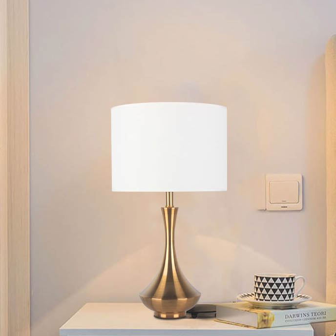 Modern Creative Metal Teardrop 1-Light Table Lamp