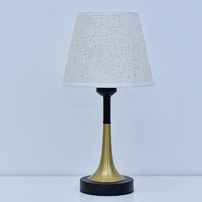 European Retro Metal Fabric USB Remote Control LED Table Lamp