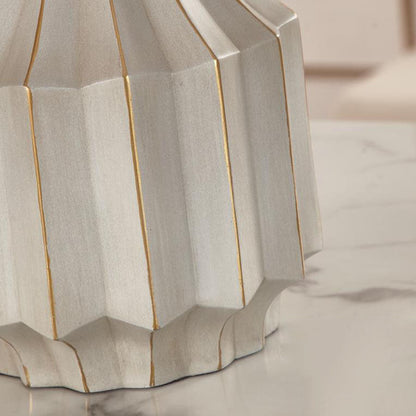 European Minimalist Solid Color Resin Fabric 1-Light Table Lamp