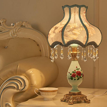 European Retro Light Luxury Carving Resin Fabric Alloy 1-Light Table Lamp