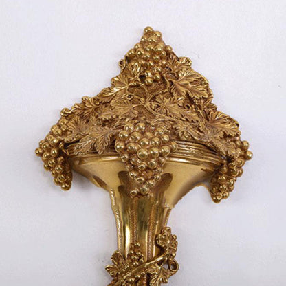 حامل شموع نحاسي أوروبي حديث مزود بمصباحين مثبتين على الحائط 