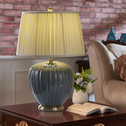 Chinese Vintage Pleated Canvas Shade Ceramic Vase Base 1-Light Table Lamp