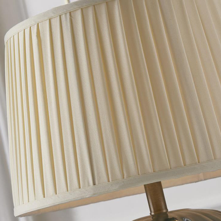 Chinese Vintage Pleated Canvas Shade Ceramic Vase Base 1-Light Table Lamp