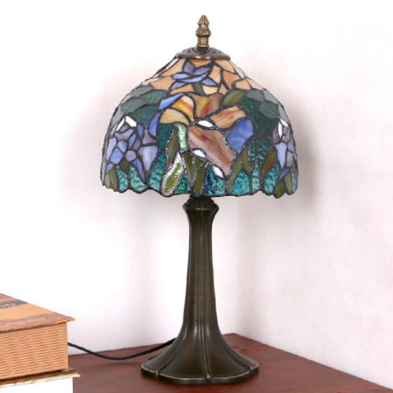 Traditional Tiffany Dome Iron Stained Glass 1-Light Table Lamp For Bedroom