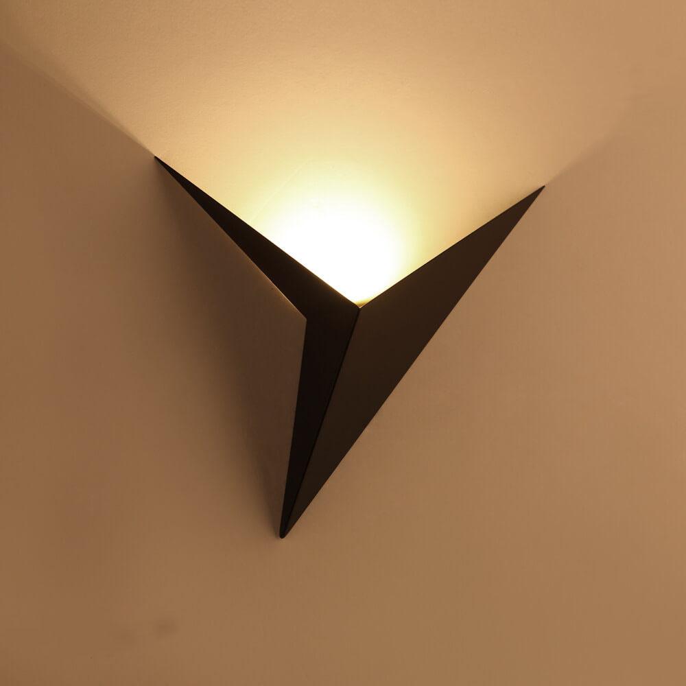Modern Metal Shaped Triangle 1-Light LED Wall Sconce Lamps